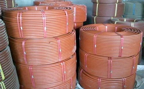 提升工程安全:聚乙烯(RPE)阻燃普兰穿线管在现代建筑中的应用 提升工程安全:聚乙烯(RPE)阻燃普兰穿线管在现代建筑中的应用